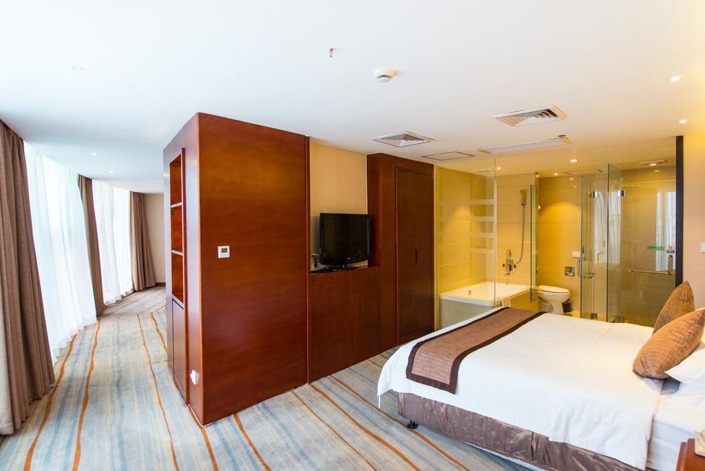 Vienna International Hotel - Expo Branch Shanghai Bagian luar foto