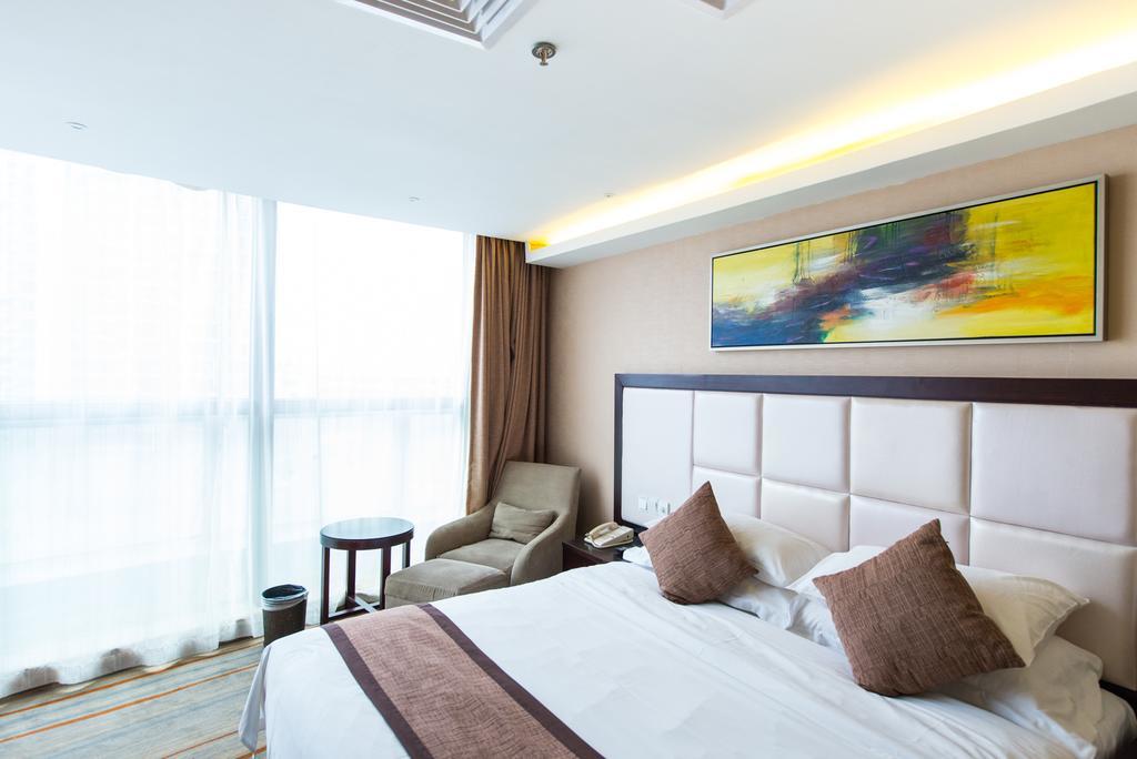 Vienna International Hotel - Expo Branch Shanghai Bagian luar foto