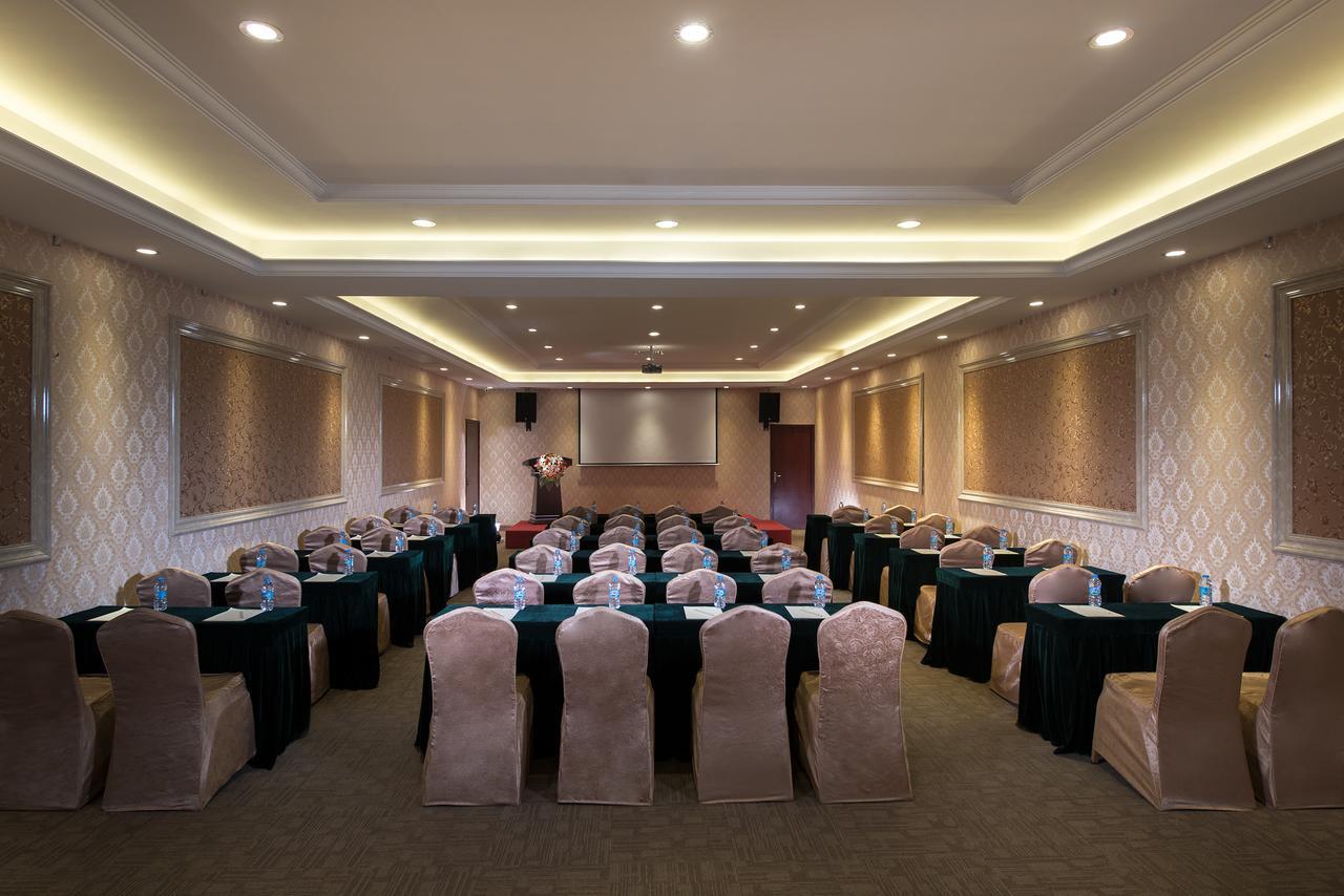 Vienna International Hotel - Expo Branch Shanghai Bagian luar foto