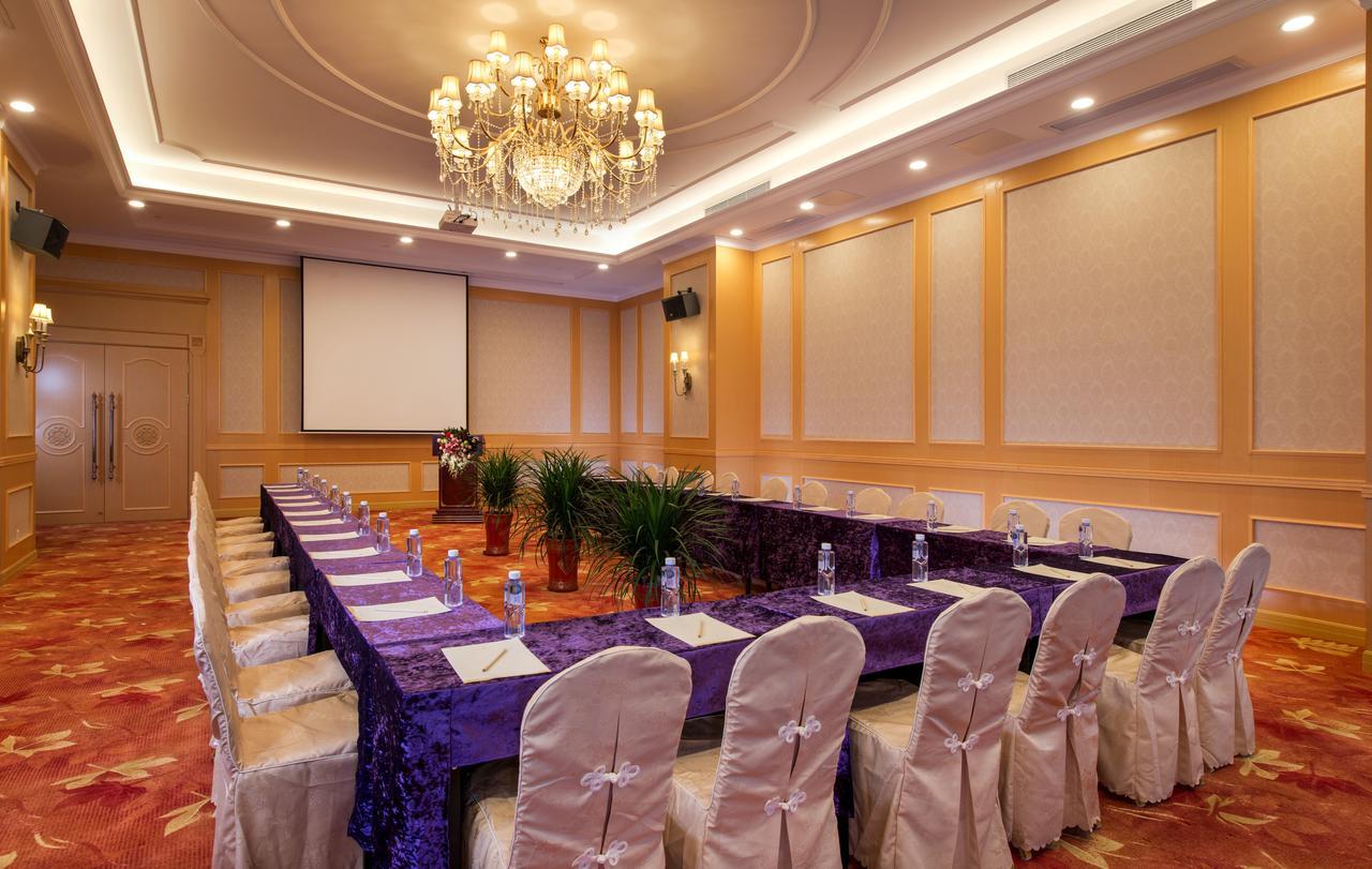 Vienna International Hotel - Expo Branch Shanghai Bagian luar foto