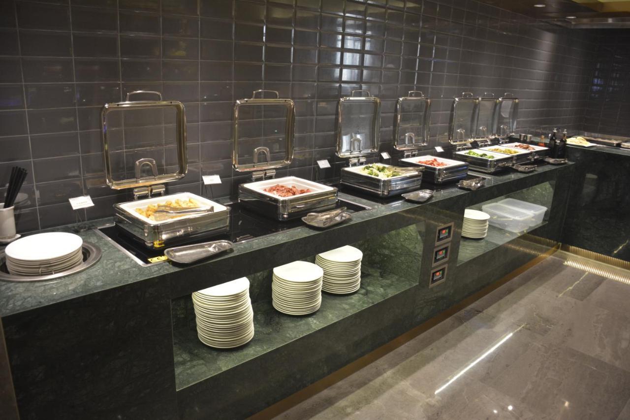 Vienna International Hotel - Expo Branch Shanghai Bagian luar foto